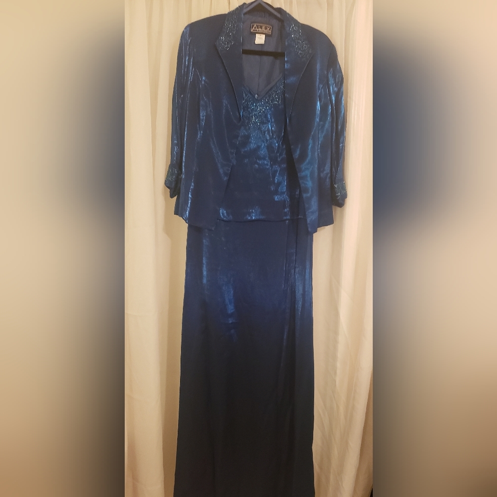 VTG 2 PC Shimmering navy blue formal a-line dress with short jacket Embellished